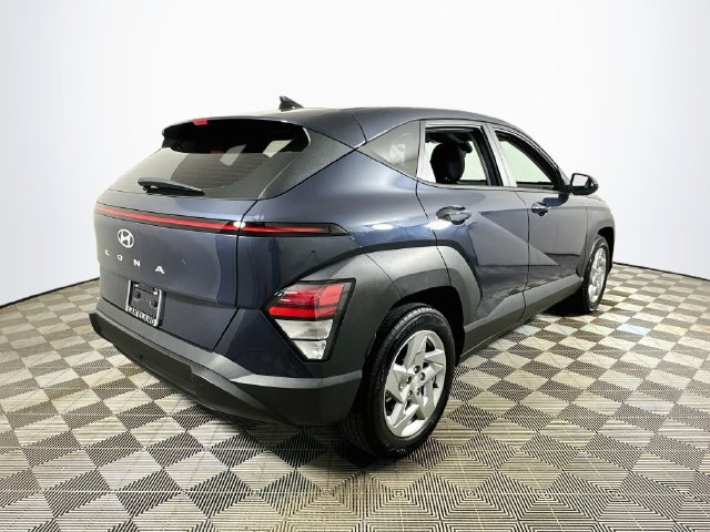 Used 2024 Hyundai Kona SE FWD image 3