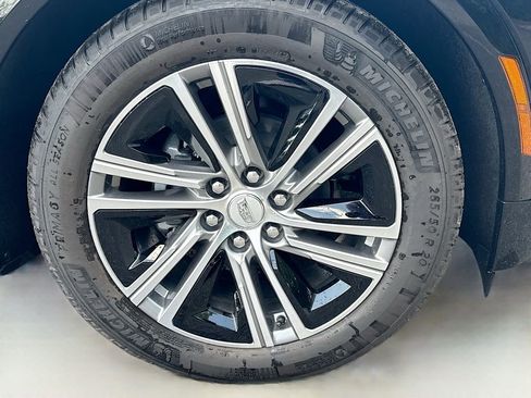 New 2025 Cadillac Lyriq Luxury image 33