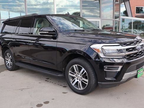 Used 2024 Ford Expedition Max Limited image 4