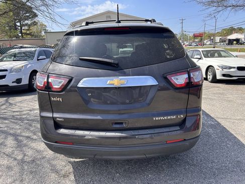 Used 2016 Chevrolet Traverse LS AWD/4WD image 5