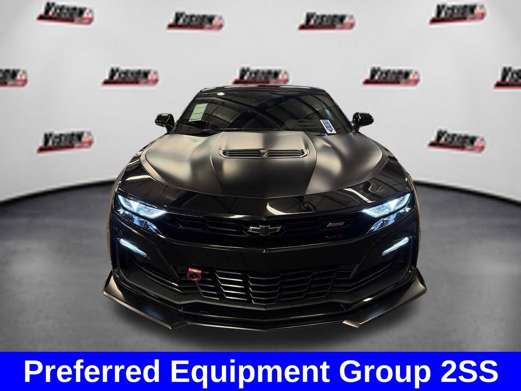 Used 2023 Chevrolet Camaro SS RWD image 2