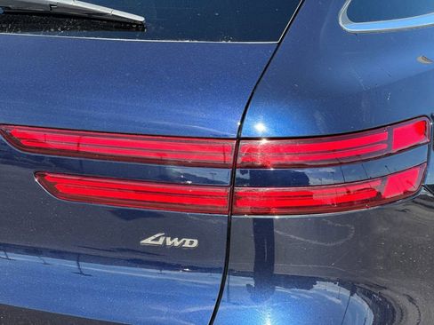 Used 2025 Genesis GV70 2.5T image 26