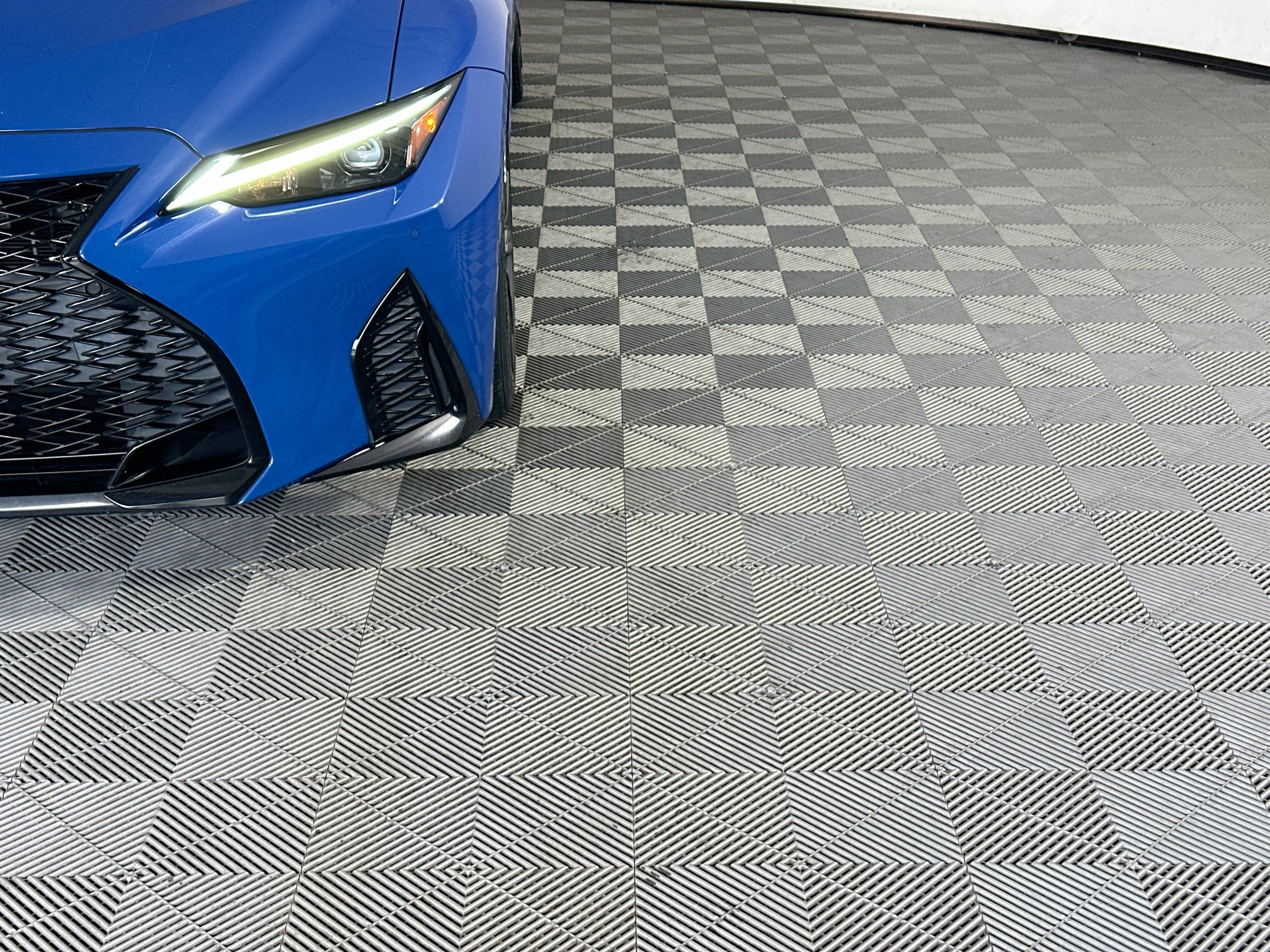Used 2021 Lexus IS 350 F Sport w/ Accessory Package RWD image 9