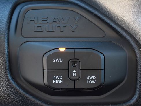 New 2026 RAM 2500 Tradesman AWD/4WD image 27