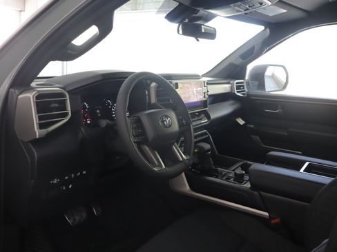 New 2026 Toyota Tundra SR5 AWD/4WD image 12