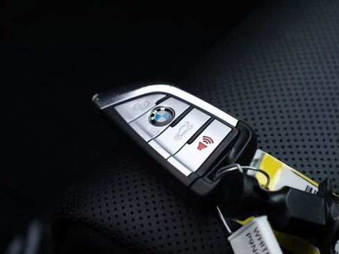 Used 2023 BMW X5 xDrive40i image 30