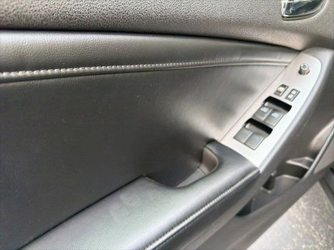 Used 2009 Nissan Altima 2.5 SL w/ SL Pkg image 16