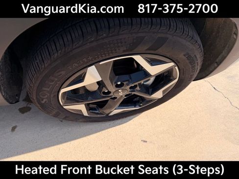 Certified 2026 Kia Seltos EX FWD image 11