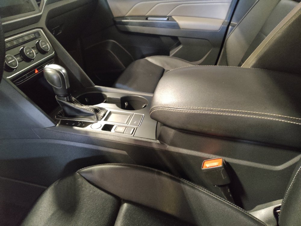Used 2021 Volkswagen Atlas SE w/ Panoramic Sunroof Package FWD image 26