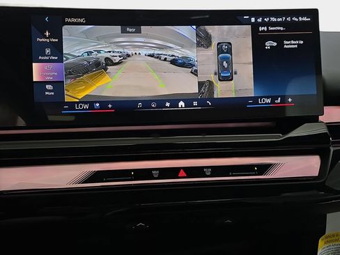 New 2027 BMW 530i RWD image 17
