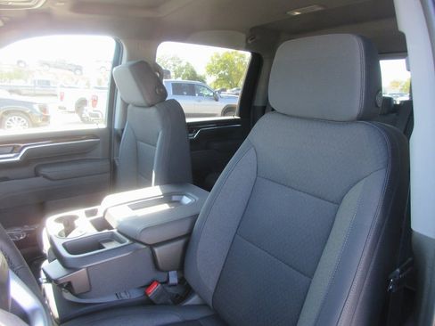 New 2026 GMC Sierra 3500 SLE w/ SLE Value Package AWD/4WD image 13