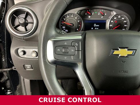 Used 2024 Chevrolet Blazer LT w/ Convenience Package FWD image 10