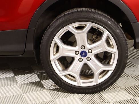 Used 2019 Ford Escape Titanium image 20