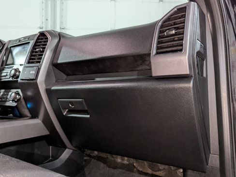 Used 2019 Ford F150 XLT w/ Equipment Group 302A Luxury image 22