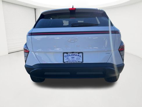 Certified 2025 Hyundai Kona SEL image 4