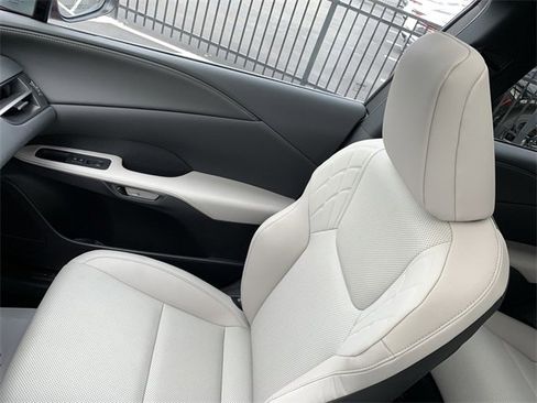 Used 2024 Lexus RX 350h image 31