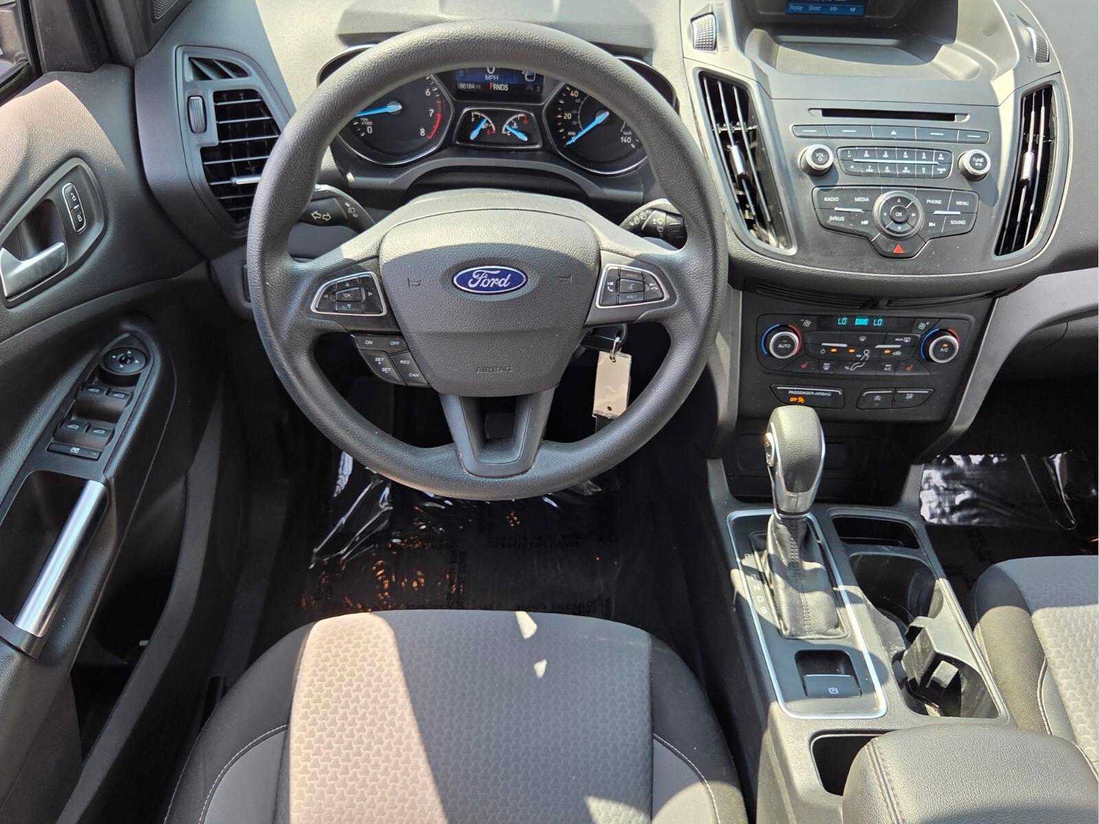 Used 2018 Ford Escape SE FWD image 12