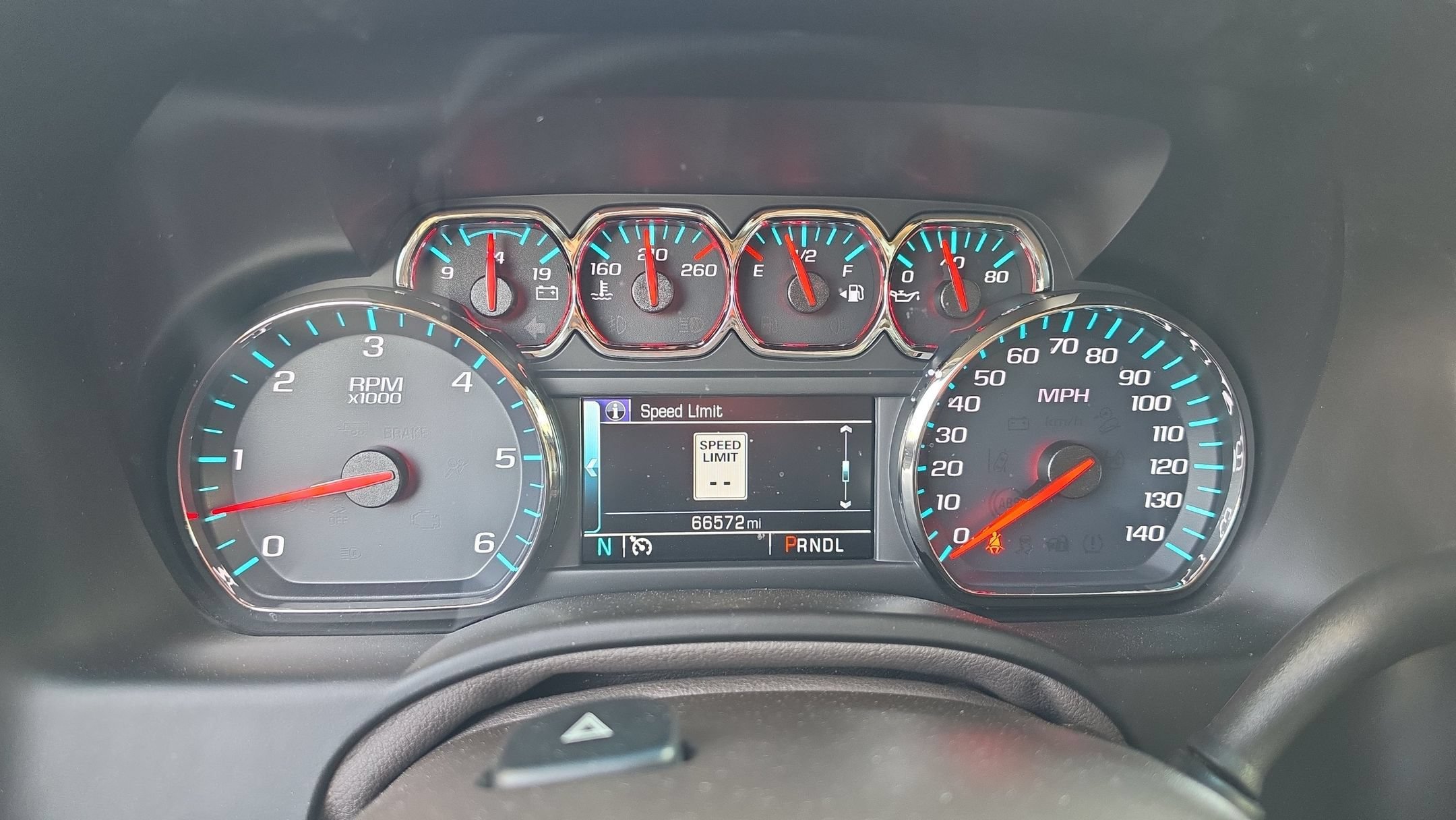 Used 2019 GMC Yukon SLT w/ Open Road Package RWD image 15