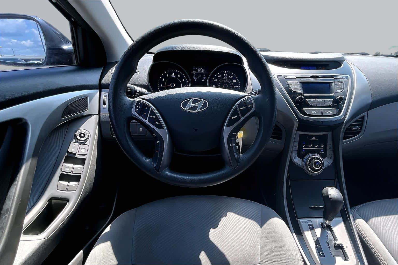 Used 2013 Hyundai Elantra GLS w/ Preferred Pkg FWD image 5