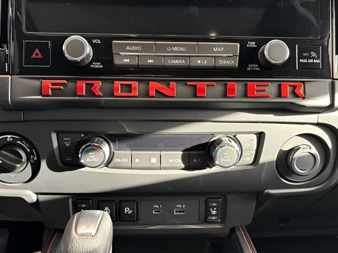 New 2025 Nissan Frontier PRO-4X w/ Pro Premium Package image 26