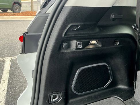 Used 2021 Jeep Grand Cherokee L Limited image 29