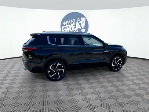 New 2025 Mitsubishi Outlander SEL image 7