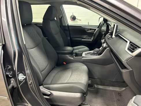 Used 2024 Toyota RAV4 XLE w/ Convenience Package AWD/4WD image 12
