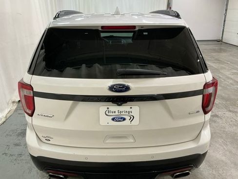 Used 2016 Ford Explorer Sport w/ Equipment Group 401A image 4