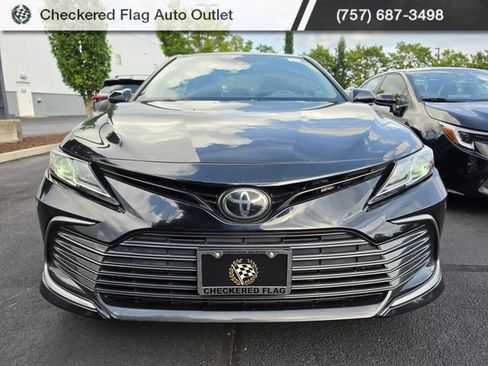 Used 2021 Toyota Camry LE FWD image 2