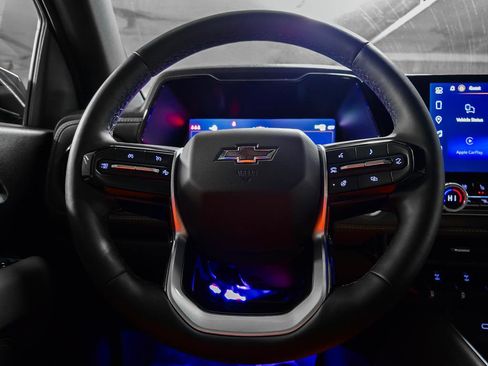 Used 2026 Chevrolet Colorado ZR2 w/ Technology Package image 23