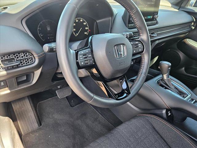 Used 2023 Honda HR-V Sport image 10
