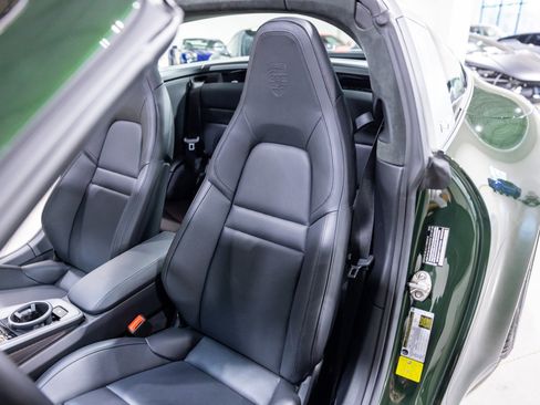 Used 2026 Porsche 911 Targa 4S image 37