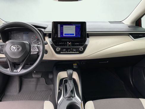 Certified 2025 Toyota Corolla LE w/ LE Premium Package FWD image 19