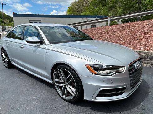 Used 2015 Audi S6 AWD/4WD image 8