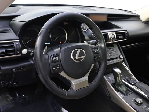 Used 2019 Lexus IS 300 AWD w/ Navigation Package image 11