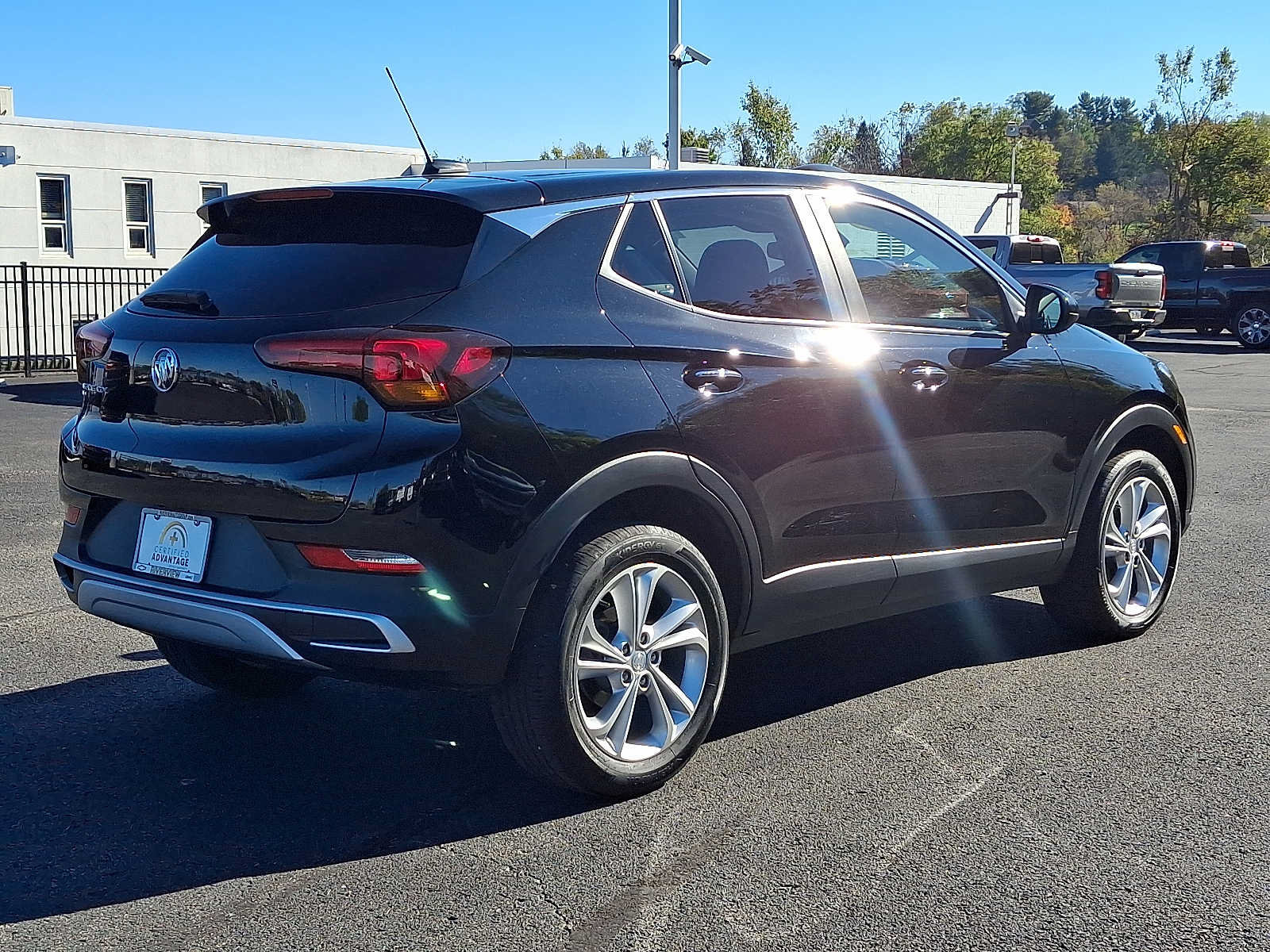 Used 2023 Buick Encore GX Preferred w/ Cold Weather Comfort Package AWD/4WD image 7