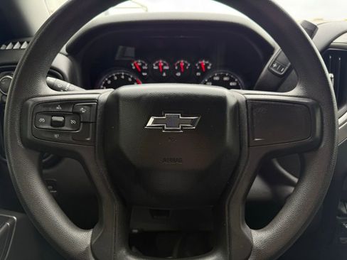 Used 2024 Chevrolet Silverado 1500 Custom Trail Boss w/ Dark Appearance Package AWD/4WD image 24
