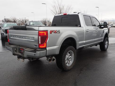 Used 2021 Ford F250 Platinum image 5