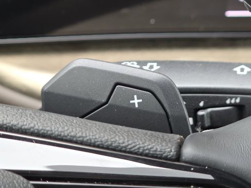 New 2025 Audi Q5 Premium Plus image 17