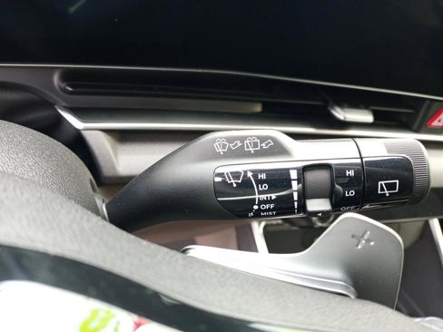 New 2026 Kia Carnival EX FWD image 36