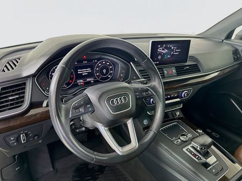Used 2020 Audi Q5 2.0T Premium Plus w/ Premium Plus Package AWD/4WD image 10