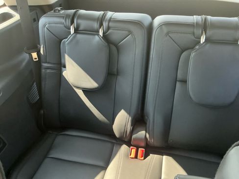 Used 2024 Lincoln Aviator Reserve w/ Elements Package Plus AWD/4WD image 19
