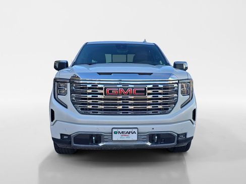 Used 2023 GMC Sierra 1500 Denali w/ Denali Reserve Package image 9