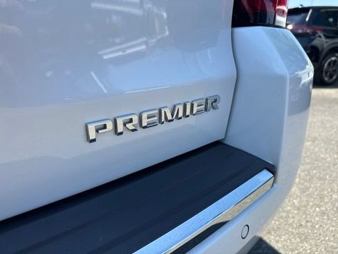 Used 2019 Chevrolet Tahoe Premier w/ Premier Plus Edition AWD/4WD image 10