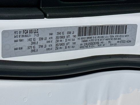 Used 2019 Jeep Grand Cherokee Altitude RWD image 36