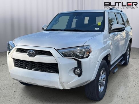 Used 2019 Toyota 4Runner SR5 Premium image 2