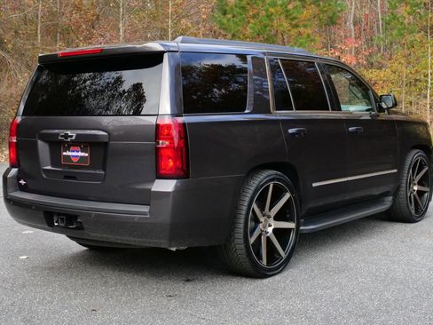 Used 2018 Chevrolet Tahoe LT image 21