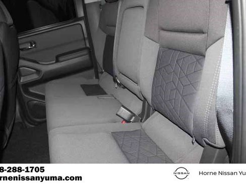 Certified 2025 Nissan Frontier SV w/ SV Convenience Package image 5