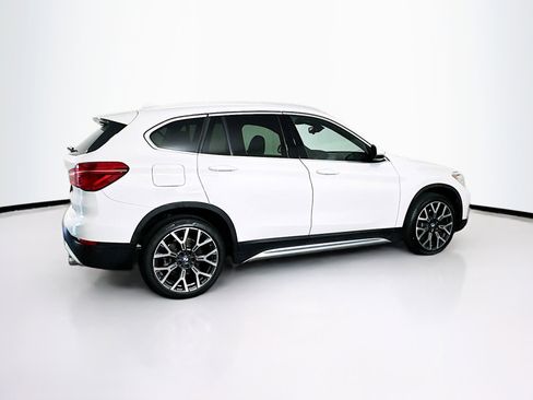 Used 2022 BMW X1 sDrive28i w/ Convenience Package image 10