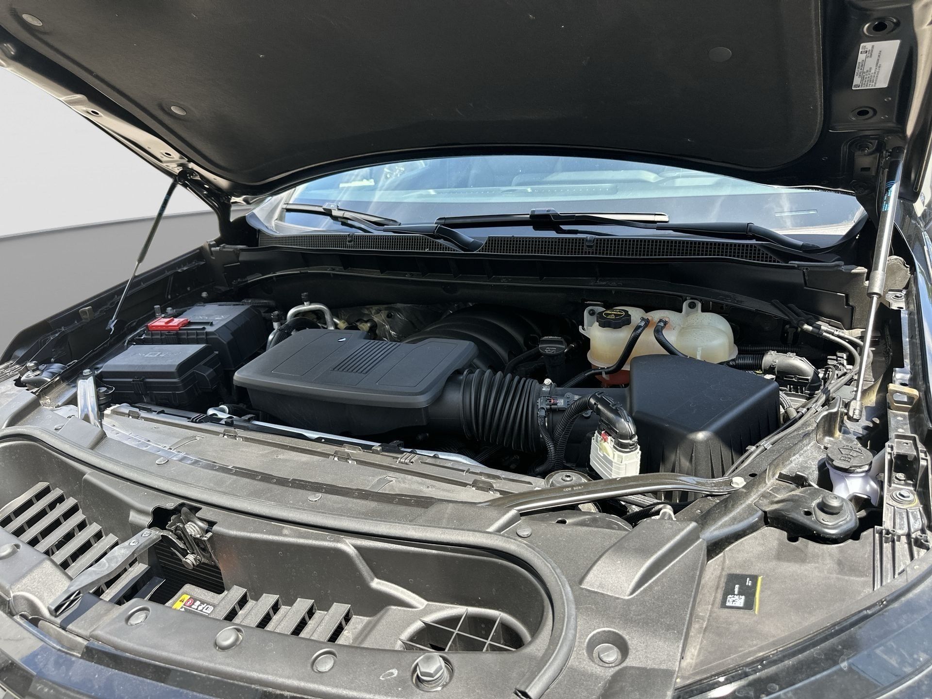Certified 2025 Chevrolet Tahoe Z71 AWD/4WD image 29